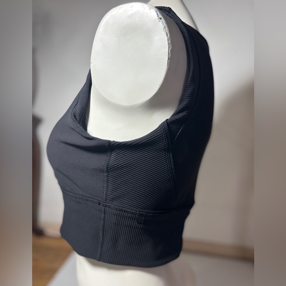 Lululemon Like New Cropped Bra Top High Neck Ribbed Tank Mid Support Like New 10 - Picture 2 of 5